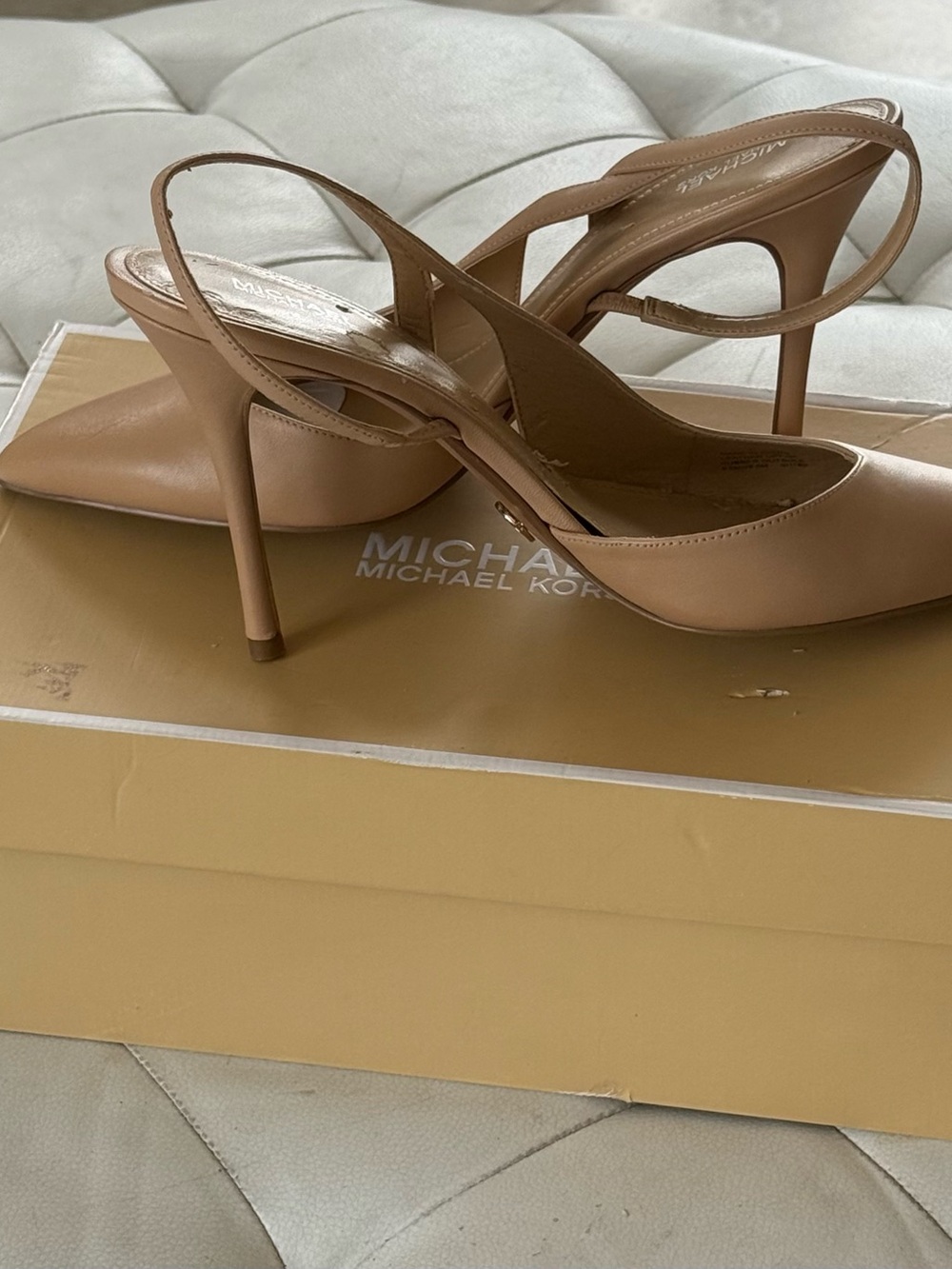 Michael Kors Beige Slingback Stiletto Pump - Picture 3 of 9